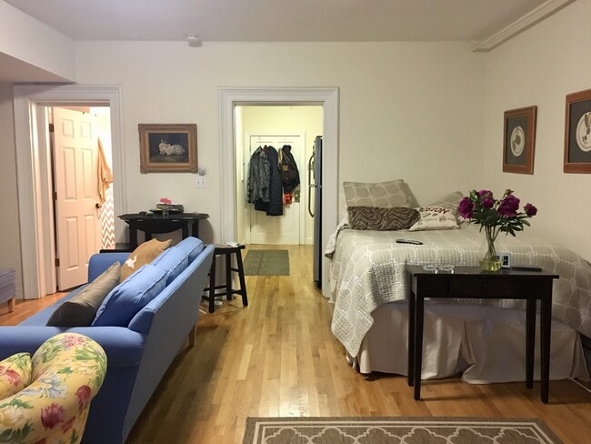 Photo - 105 Beacon St Unidad 1A