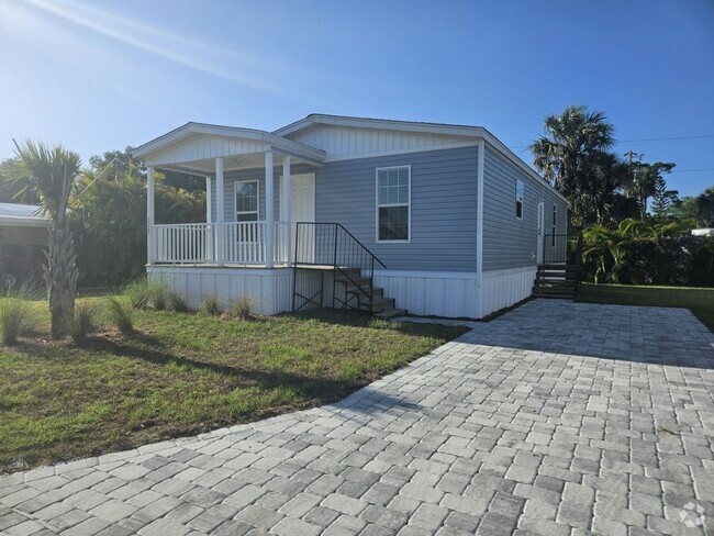 Building Photo - 16087 St John's Cir Rental