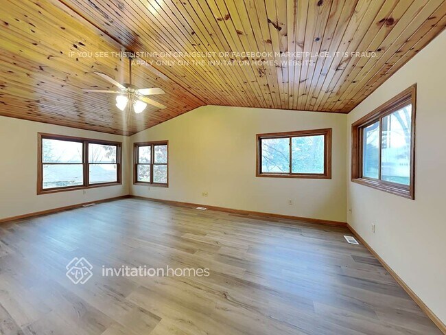 Photo - 21680 Imperial Ave N