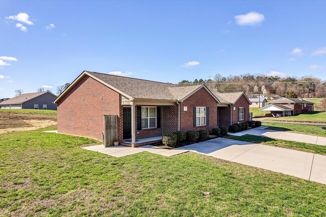 Photo - 509 S Old Sevierville Pike Unit 2