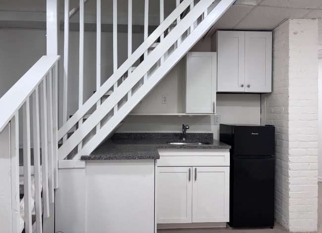 Building Photo - 1111 Curled Oaks Pl