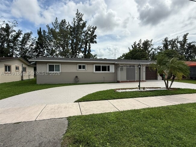 Building Photo - 11450 SW 47th St