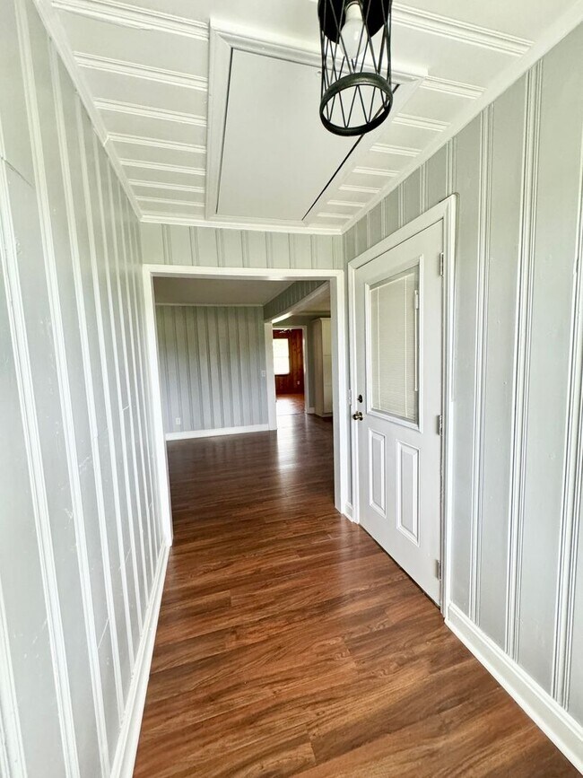 Photo - Move in ready! Fully Renovated with attent...