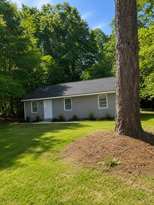 3778 Spencer Cir