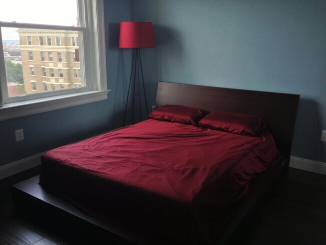 Photo - Fantastic Adams Morgan Location!