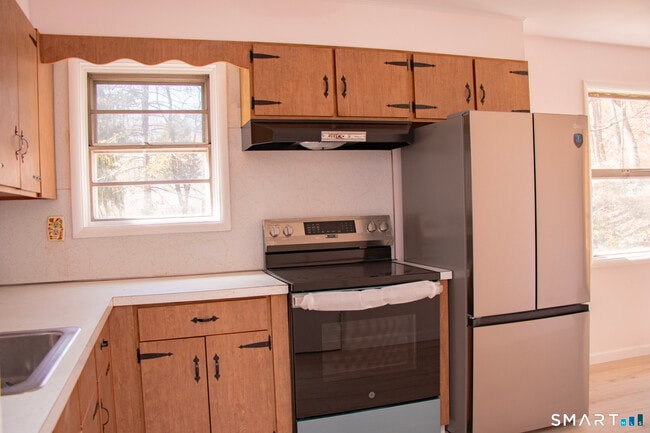 Photo - 5 Assumption St