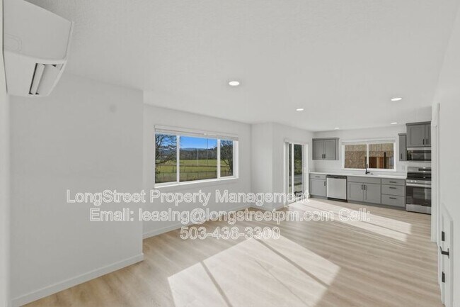Photo - 838 S 19th St