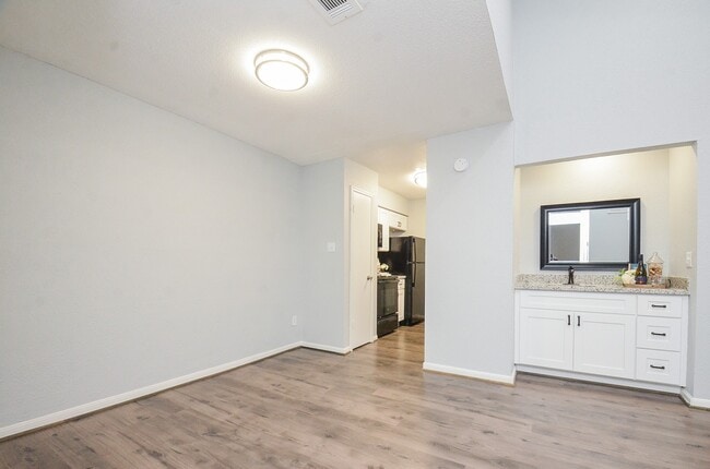 Photo - 5711 Sugar Hill Dr Unidad 54