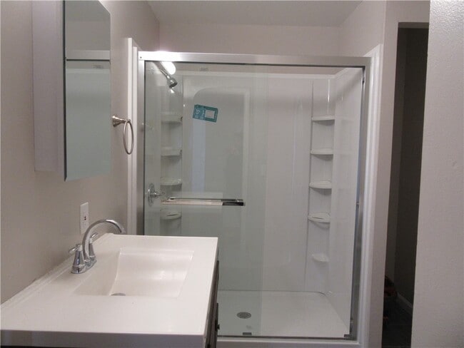 Photo - 212 Vollmer Pkwy