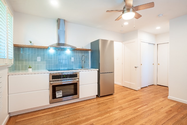 Building Photo - 3985 Royal Arch Dr Rental