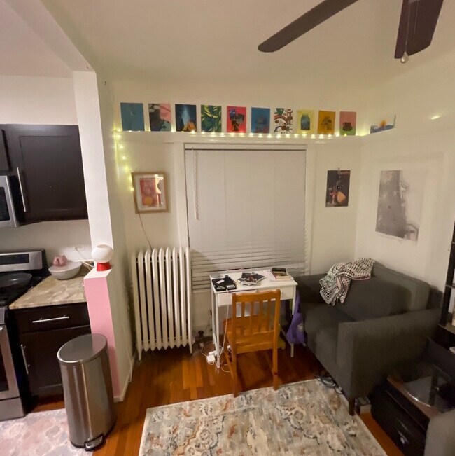 Photo - 685 W Wrightwood Ave Unit 1S