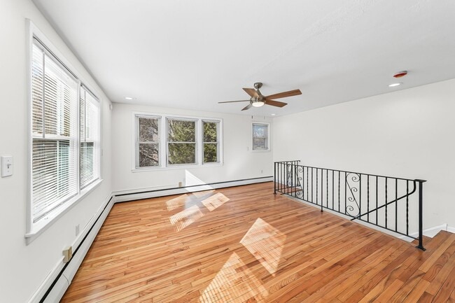 Photo - 709 Morgan Ave Unit 2