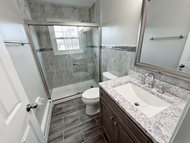 1621 Burney Ln Unit 3