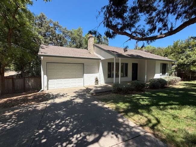 Building Photo - 6039 Van Alstine Ave
