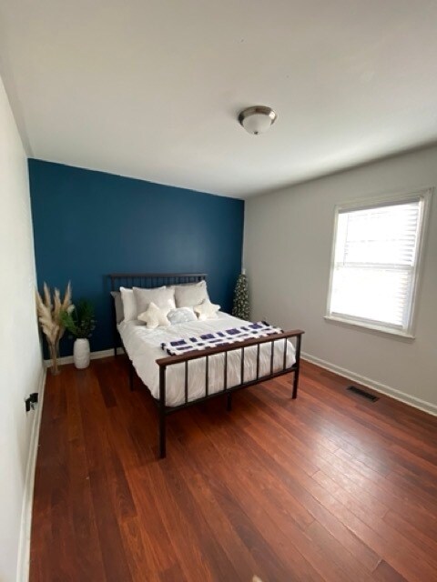 Photo - 708 Ileagnes Rd