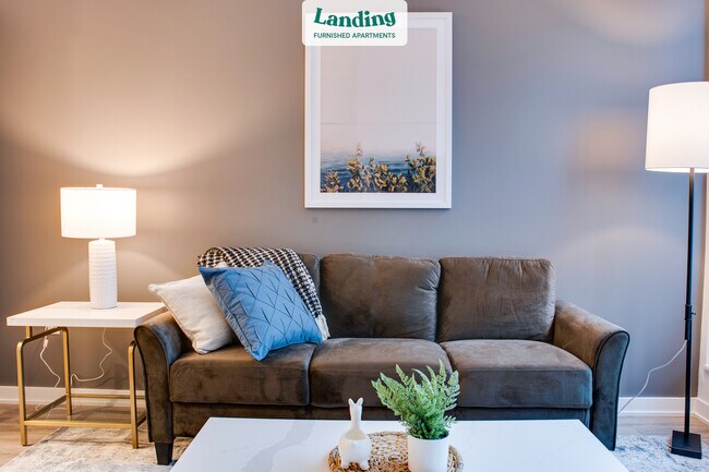 Photo - 1405 Point St Unit 512.290451