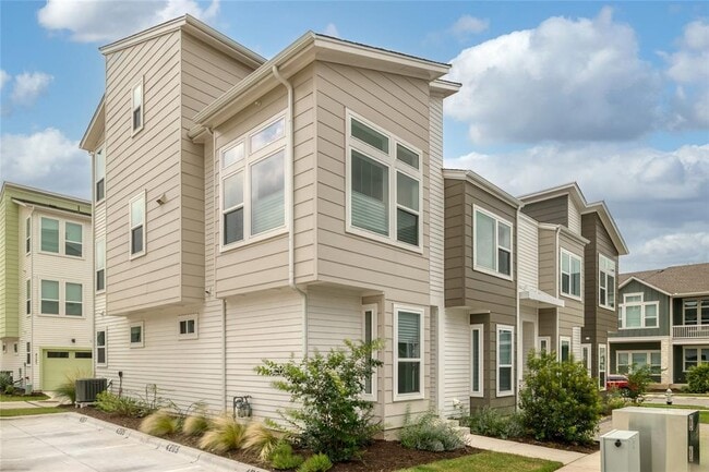 Photo - 4207 Taniguchi St Townhome