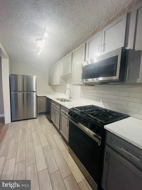 Photo - 1516 Becklow Ave