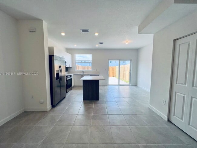 Photo - 17955 SW 358th St