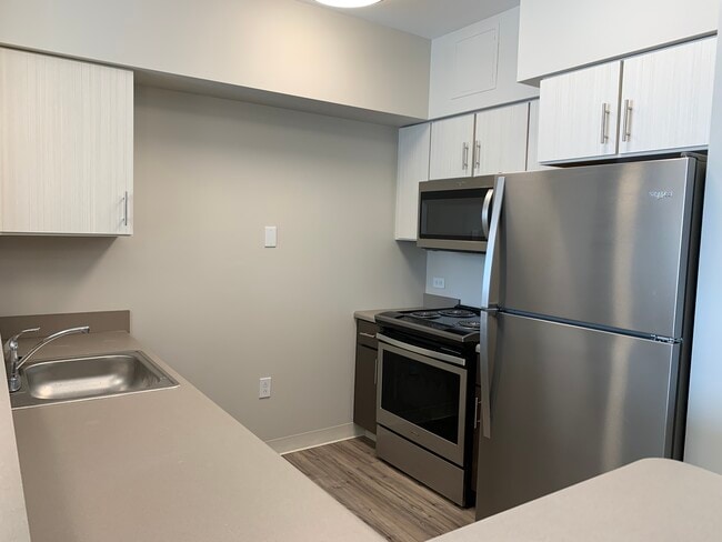 Fully applianced kitchens