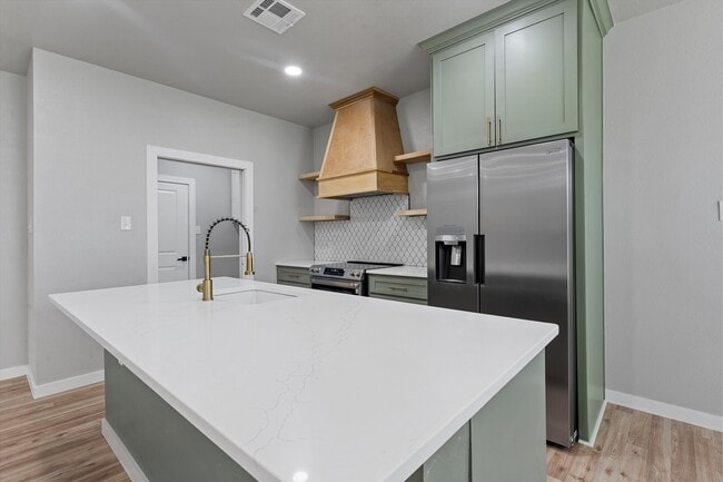 Photo - 1603 Sam Houston St