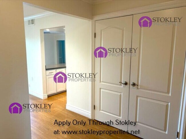 Photo - 3125 Terra Granada Dr Unidad APT 4