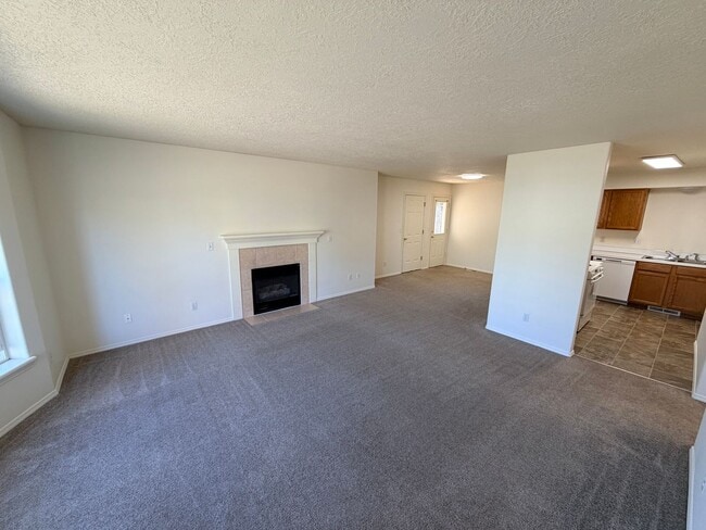 Photo - Two Bedroom Duplex in South Salem Unidad 2846