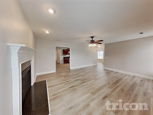 Photo - 15 Summerseat Way