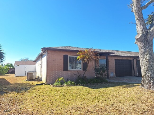 Photo - PELICAN COVE WEST 2BR 2BA WITH GARAGE FOR RENT