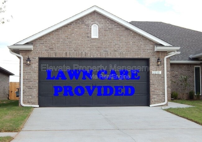 Building Photo - 2214 Kintyre Rd