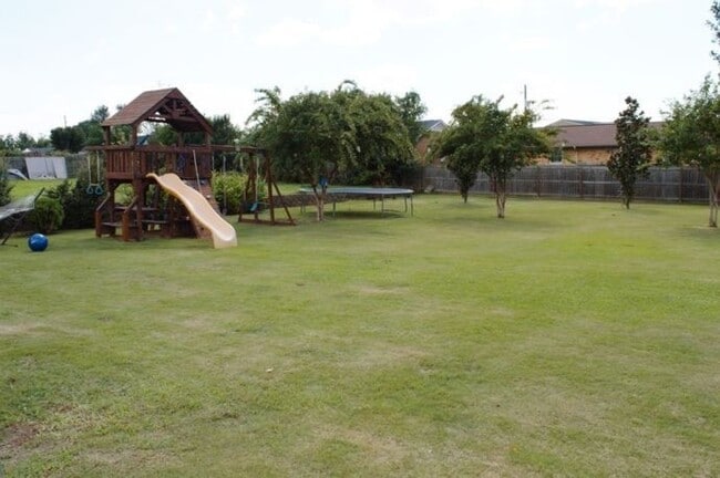 Photo - 2040 1st Ave