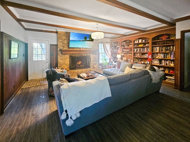 Photo - Charming brick home in beautiful Savannah offering four bedrooms and 2.5 bathrooms, Prime location!