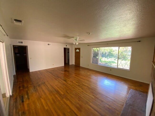 Photo - Charming Home Near Lindo Channel