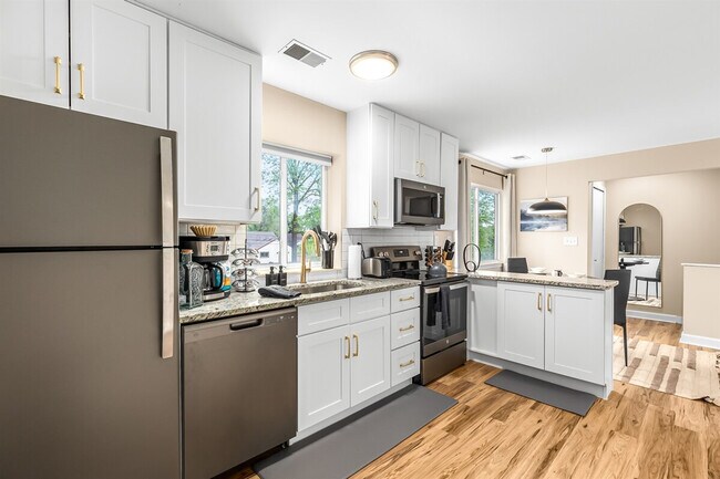 Photo - 18423 Sharon Ln Unidad ID1032353P