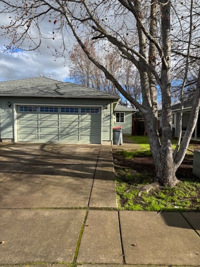 Photo - 572-574 COUNTRYSIDE Unit 574