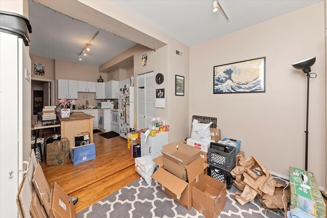 Photo - 4307 N Paulina St Condo Unit 1R