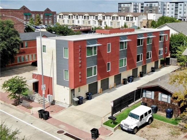 Building Photo - 1 Bed, 1.5 Bath Apartment on Northgate! Minutes from TAMU