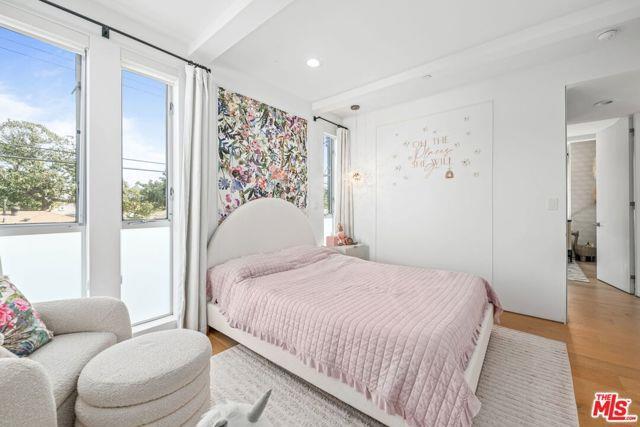 Photo - 2736 Armacost Ave