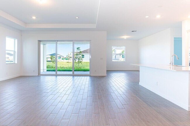 Photo - 1132 Haywagon Trl