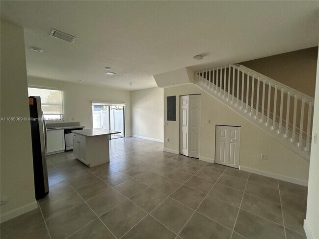 Photo - 10622 W 33rd Way