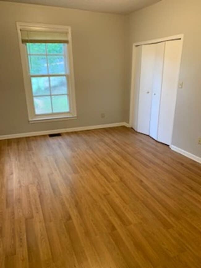 Photo - 3313 Alabama Ave NE