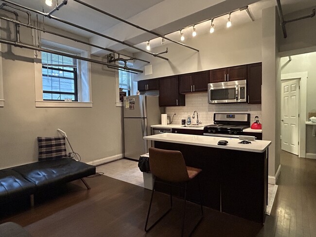 Photo - 114 Riverway Unidad 99 Rental