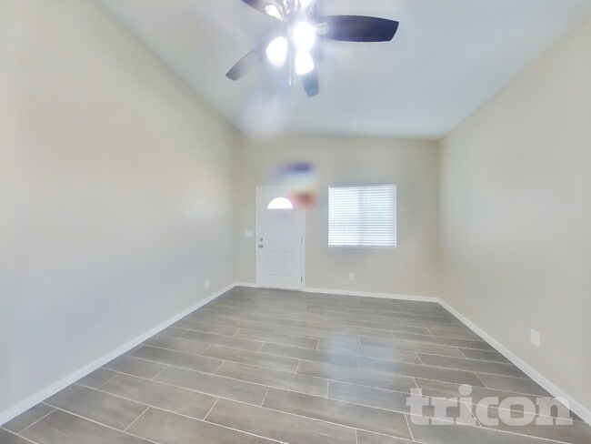 Photo - 4411 S 19th St