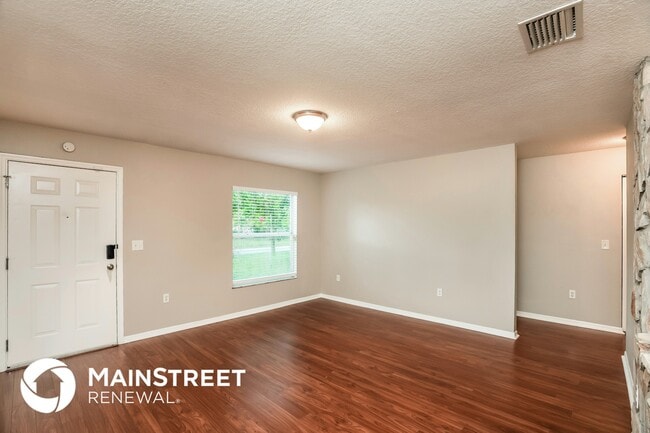 Photo - 2008 3rd Ave W