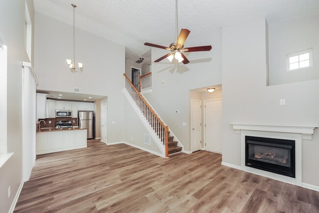 Photo - 1255 W Oaks Way