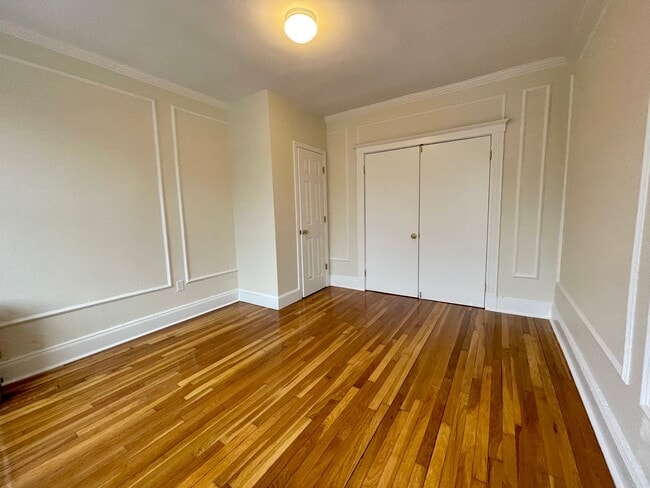 Photo - NO BROKER FEE! BRIGHTON 2 BED ALONG GREEN LINE WITH DISHWASHER, HT HW INCLUDED