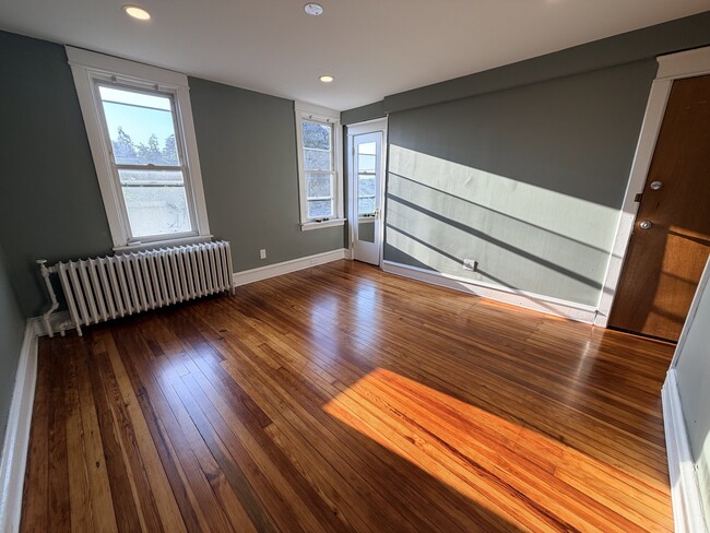 Photo - 222 Lewis Ave Unit 2nd Floor