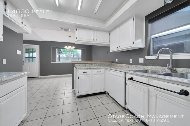 Photo - 14830 Keelby-
