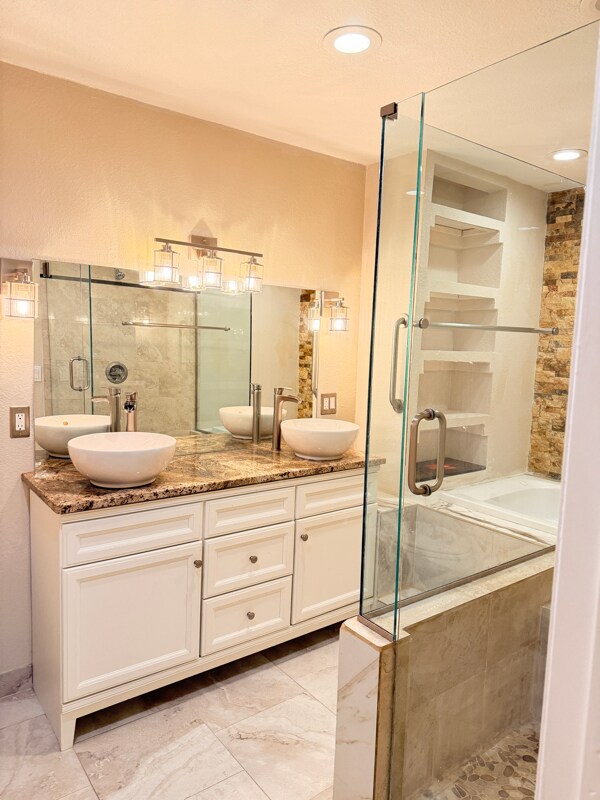 Photo - 3435 S Ammons St