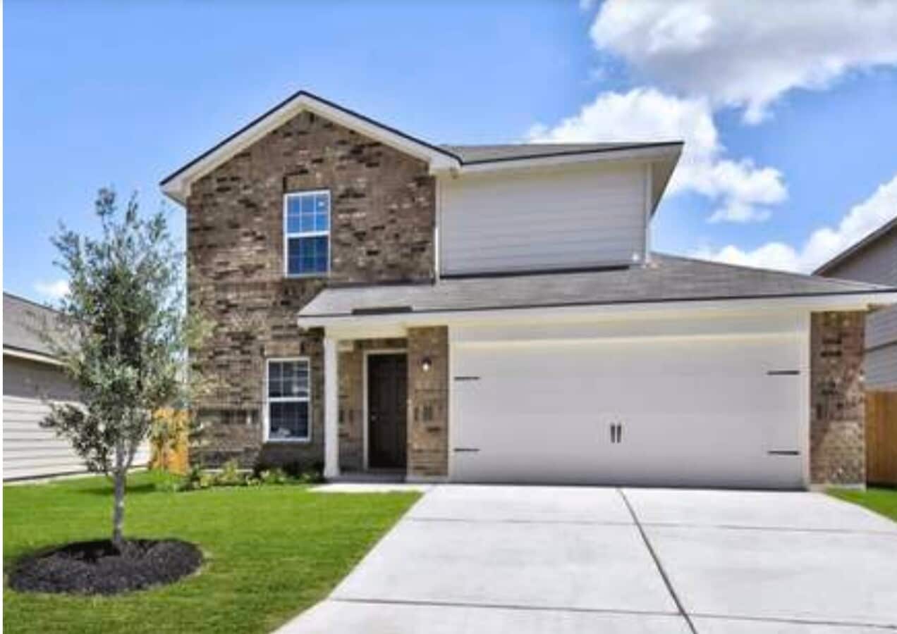 Photo - 313 Riverdale Cove